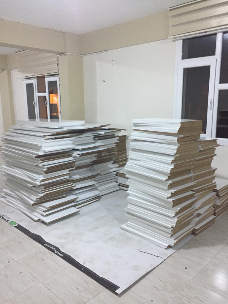 EviHilvan's tweet photo. Hilvan Bilgievi'nde ilçemizin en büyük çalışma salonunu gençlerimiz için hazırlıyoruz. 100 kişilik çalışma salonumuz öğrencilerimize hayırlı olsun. @hilvankymkmligi @HilvanBelediye @HilvanIlceMEM @HilvanHalk @ZiyaAkel https://t.co/qiKbIb78RO