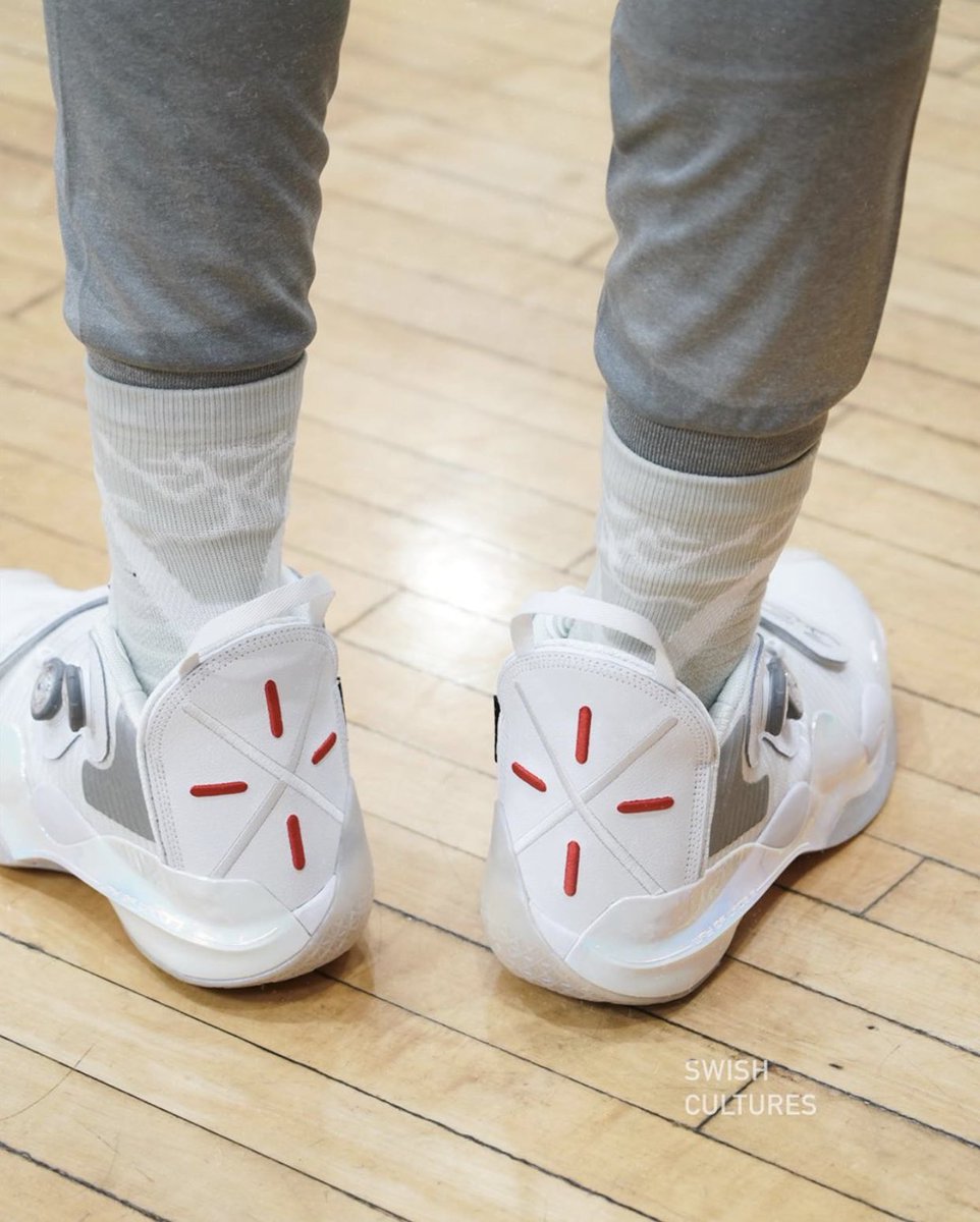  Li-Ning Way of Wade 8