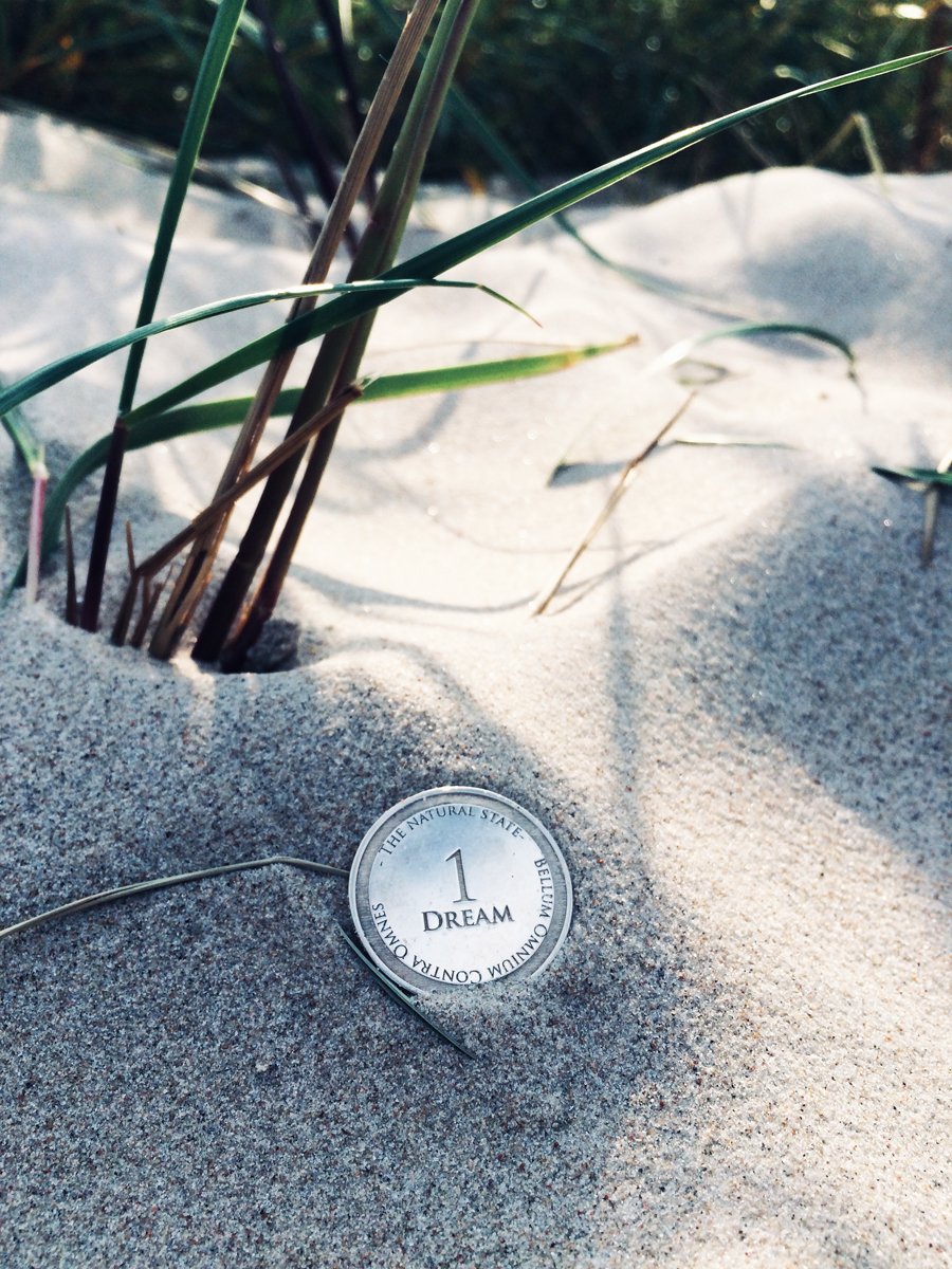 Mathgamain's tweet image. Excellent article by TMalinen on central banks - gnseconomics.com/en_US/2019/08/…