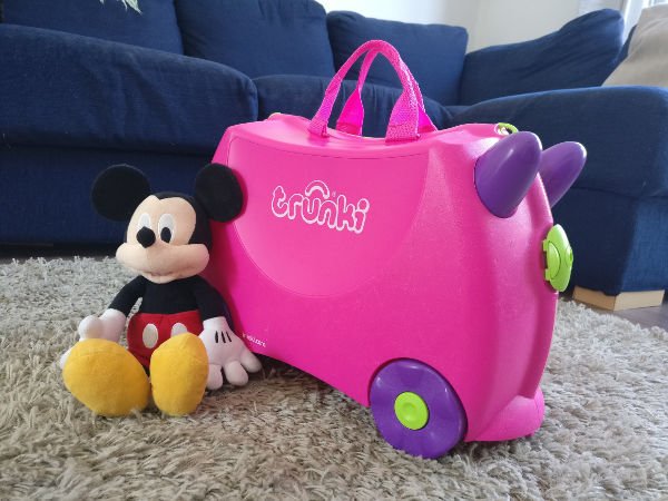 KidTransit's tweet photo. We finally got our hands on a @Trunki suitcase for our daughter, so hardwearing and fun! Take a look at all our thoughts: https://t.co/Pvc3dQxKBX #familytravel #trunki https://t.co/8KGxfw06Zk