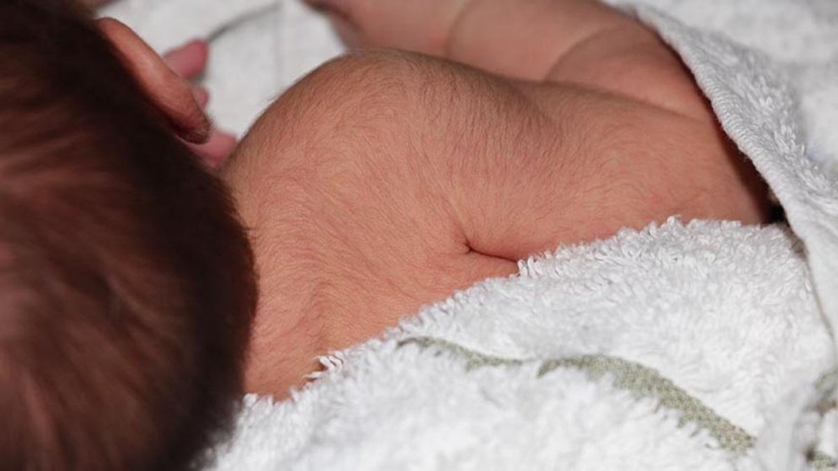 Notidescubierto's tweet photo. #Omeprazol contaminado provoca ‘síndrome del hombre lobo’ en bebés de #España 👶
.
.https://t.co/oOFZKMgHjA
.
#Medicina #Salud #Infantes #Cuidados #Bienestar https://t.co/sVyEQBcloO