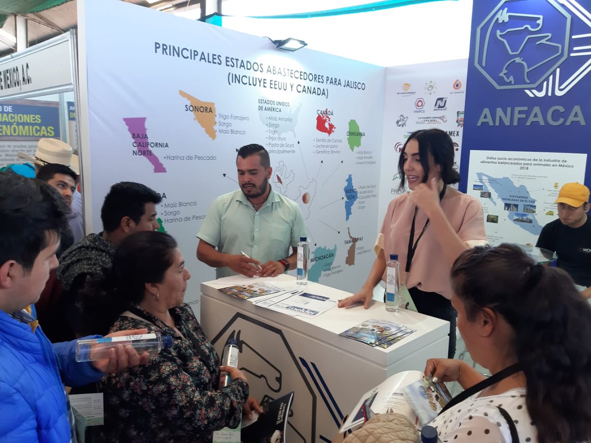 CNL_2019's tweet photo. No olvides visitar el área comercial del CNL 2019.

Algún embajador de las empresas participantes podrá brindarte asesoría de acuerdo a lo que tu necesitas.

¡Visítanos!

#CNLJalisco2019 https://t.co/XwEhR3Djkw