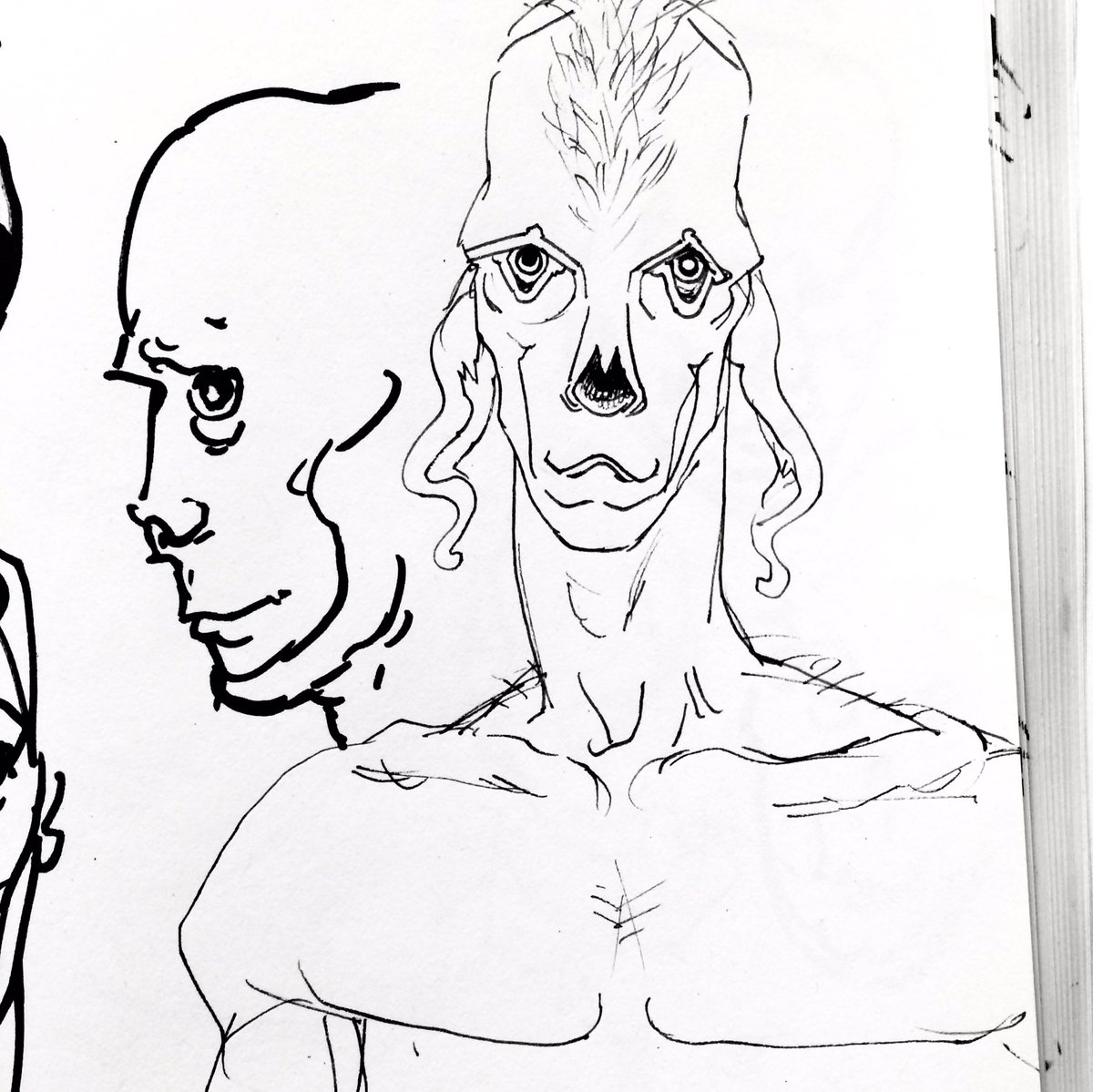 Hello my name is human & I came down from the stars.
#art #drawing #sketch #artistsontwitter #aliens #surreal #creaturedesign