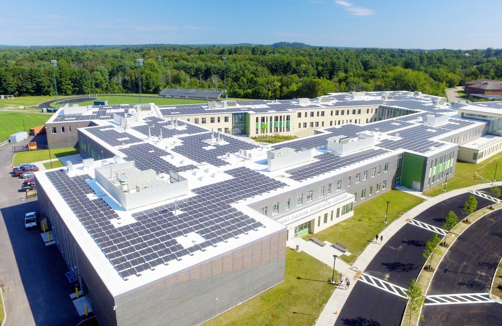 Starting the school year off right! Dover High School's new 2,851-panel solar array will keep 1,111,262 pounds of carbon out of the atmosphere every year. Go Green Wave!
#enjoythesun #schoollife #education #ItsStillSummer ☀️