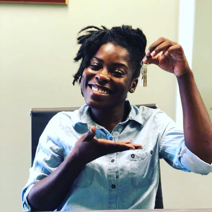 MidlandsHabitat's tweet image. She closed today! It’s been a long, hard road, but HUGE congrats to Shaterrica. You did it! Thanks to @LawyerLisa and all of the sponsors that helped make this dream a reality! #affordablehomeownership #homematters #costofhome