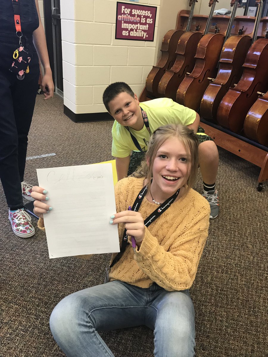 TitanStrings's tweet photo. Mozart Orchestra working on their section posters! #sectionpride #bettertogether @NISDFineArts @Tidwell_MS @bnhsorch https://t.co/GEJ9vLf4bP