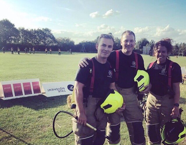 BedsFire's tweet photo. Firefighters from #Bedford attended a tree fire on the grounds of Blunham Cricket Club this evening. After the fire was extinguished, the crew took a minute to support the @blunham19 incredible effort to create a new world record for playing 168 hours of continuous cricket!😮🏏 https://t.co/xJIHOD7KfA