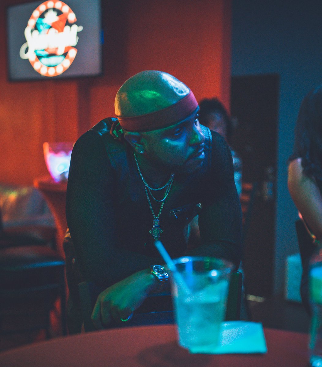 VerseSimmonds's tweet photo. BTS #GUNSTOWN visual shot in Cruz at Starlight wit Fe.. if u from Vi u already know! ๐ป๐ฎ๐ป๐ฎ Have u watched #GUNSTOWN music video ?! Take a walk with me thru my islands https://t.co/L0C5pYHWM6 ๐ฅ๐ซ https://t.co/MoXAMdiWRm