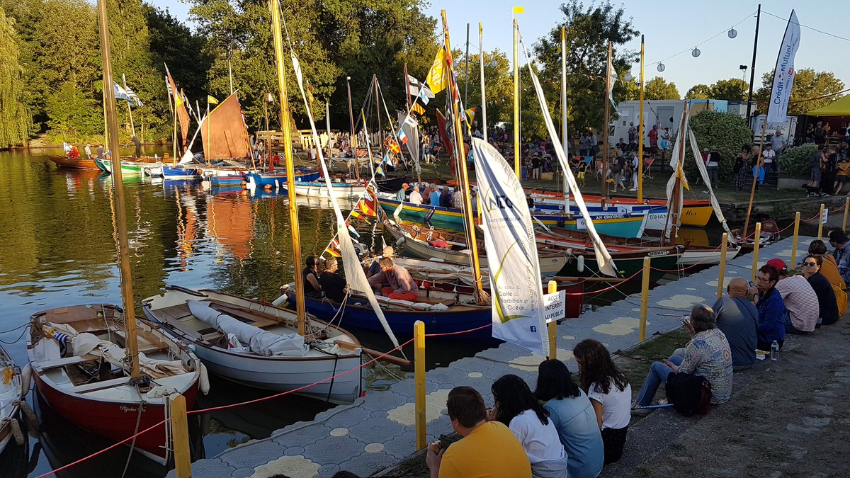 RDV_Erdre's tweet photo. Nort-sur-Erdre fête le jazz et le nautisme ! #rdverdre #belleplaisance #festival https://t.co/YeHZuLh2Uw