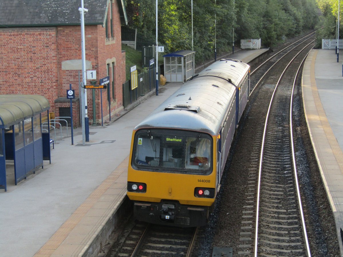 WetdogFBK's tweet image. 144008 at #Conisborough 29/8/19 #class144