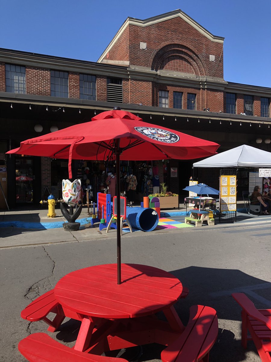 OttawaMarkets's tweet photo. The results are in! According to @ottawacity ‘s own #DesignByWard surveys, 78% of #MyOttawa say that the new #WilliamStreetPedestrianPlaza has improved their #ByWardMarket experience! https://t.co/Es0qsPiO4n