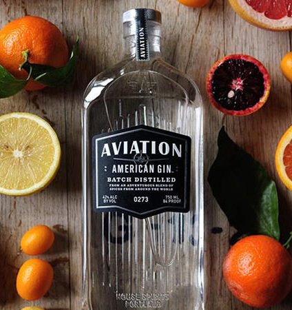 TASTING, 6-9pm: Crafted in small 100-case batches, <a href="/AviationGin/">Aviation American Gin ✈️🍸</a> gains its distinctive flavor from a unique blend of botanicals including cardamom, coriander, French lavender, anise seed, sarsaparilla, juniper and two kinds of orange peel. bit.ly/347LSuQ <a href="/VancityReynolds/">Ryan Reynolds</a>