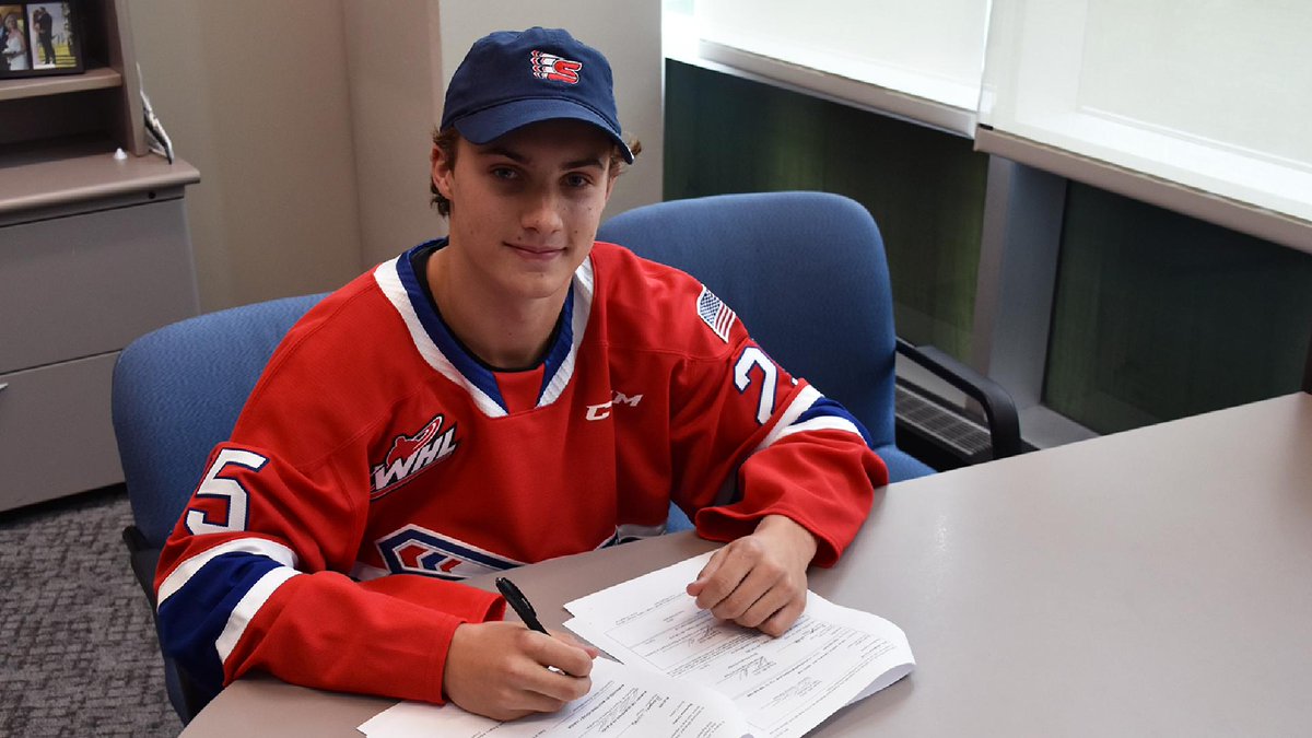 ✍️ | Defenseman Raegan Wiles (<a href="/Wiles__8/">Raegan Wiles</a>) has signed a #WHL Standard Player Agreement.

Welcome to #Spokane, Raegan!

🔗 | bit.ly/2HxlrVO

#GoChiefsGo