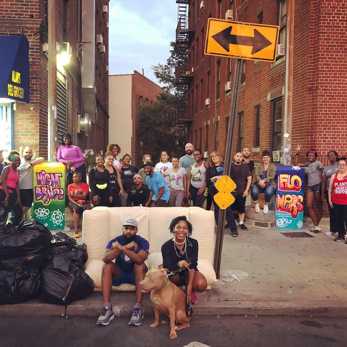 BronxSole's tweet photo. #bronxsole #yourhealthyourhoodyourhistory #stepstreets #itgoesdowninthebx #bxs #thebronxisbeautiful #forbronxitesbybronxites #theboogiedown #boogiedownbronx #theboogiedownbronx #bronxfit #not62 #inthebronx #inthebx #lovingthebronx #learningthebx #bronxhistory @BigeyesWorld https://t.co/3SvaszpUbC
