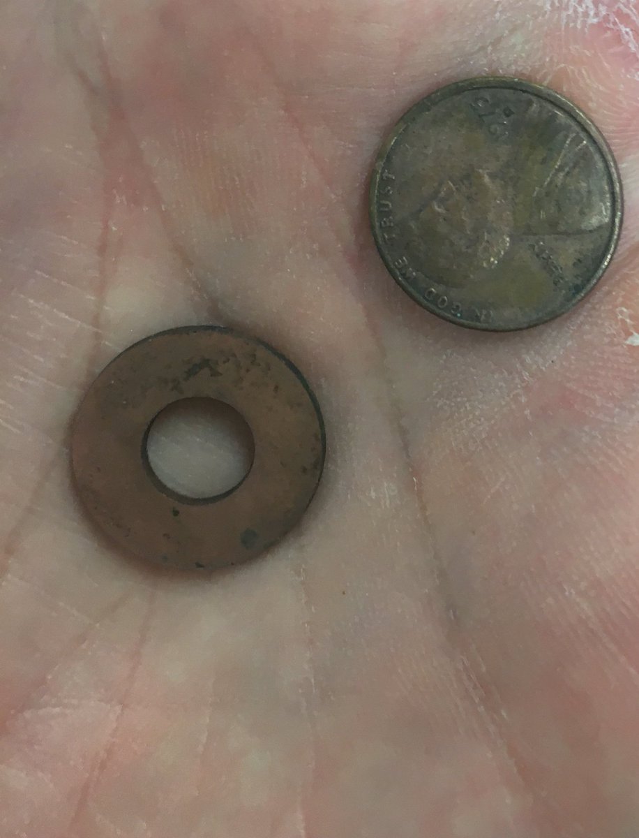 FarrarFrogVlog's tweet photo. We coated a steel nail in copper! But how????#chemicalmagic @bret_petty @_taylorpbrown https://t.co/eFJ7DZB9gm