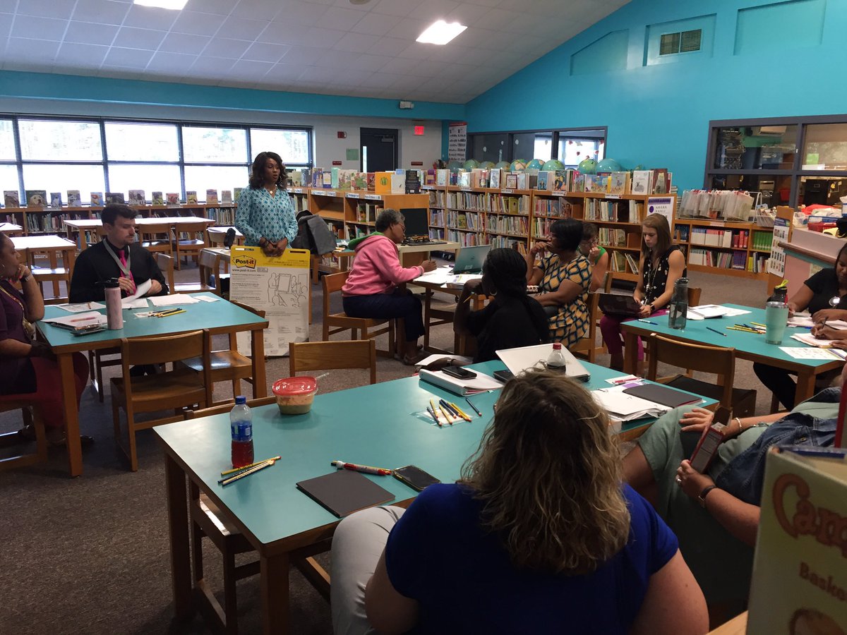 meldernc's tweet image. @jcecubs setting their @AVID4College goals high for the 2019-2020 school year. Looking at Site Team collaborative goal setting with keeping the end goal of SHOWCASE in mind. Thanks for the invitation to be a voice on the team #OnslowAVID