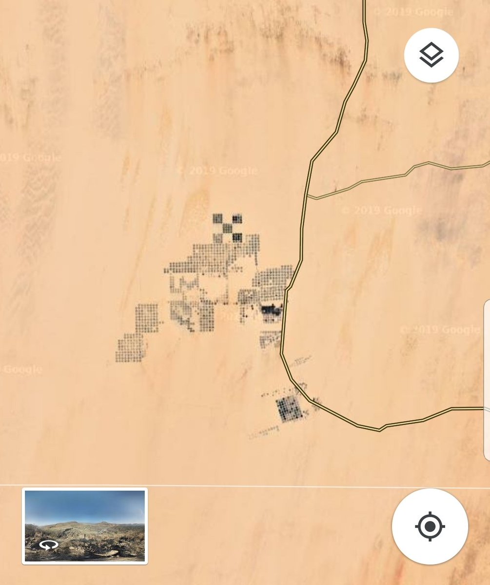 مئات الألاف من الأفدنة مزروعة بالبرسيم في شمال حدود #السودان تروى بمياه جوفية غير متجددة من حوض مياه جوفية يمكن ان يكون مشترك بين مصر  و السودان. 
الأسئلة: هل الحوض مشترك؟ هل يمكن زراعة البرسيم بأستخدام فائض السودان من النيل؟ 
طرحنا مبادرة بورصة السلع والبداية بالبرسيم حان وقتها.