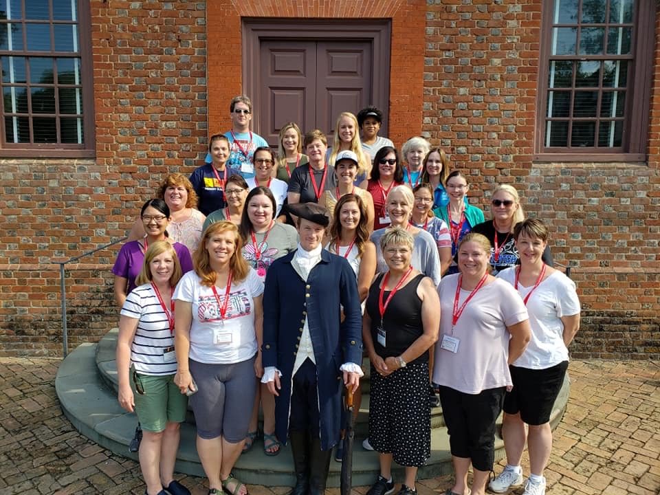 AmphiSchools's tweet photo. This #ThrowbackThursday we want to take it back to this summer. Mrs. Ronnie from @PaintedSkyElem was one of 25 teachers across 18 states who received a full scholarship to attend the Colonial Williamsburg Teacher Institute. #PrideofAmphi #AmphiFamily https://t.co/QNFwhoY9w2