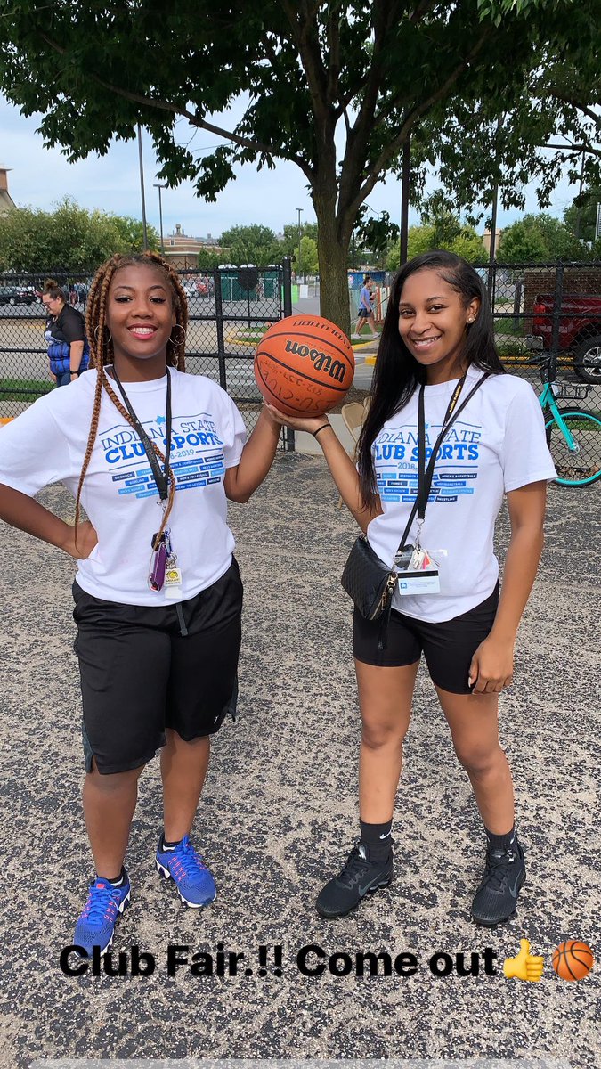 WomenClub3's tweet photo. WBC @wolfField park. Come out to Club Fair 🏀 https://t.co/bXisZJkjPP