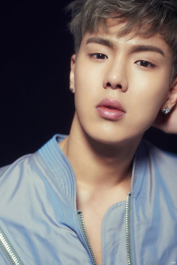 шону на рабочий стол. шону монста икс 2022. шону корейский певец. сон шону monsta x. сон хёну monsta x.