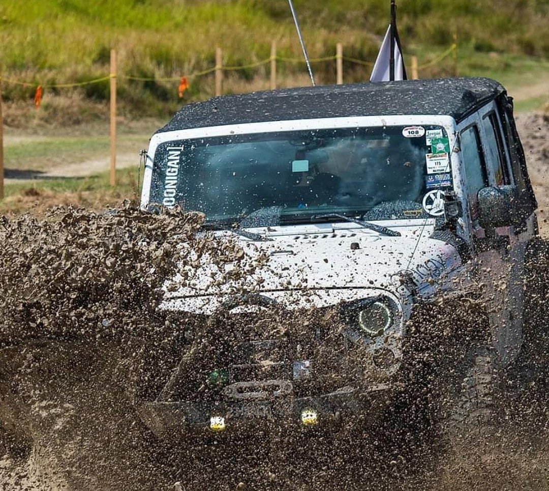 JustAddMud's tweet photo. Make a splash to finish the week out!
πΈ@little_doggie_and_a_jeep
#justaddmudoffroad #jeepwranglerlife #jeepfriends #jeepmirror #JeeperApproved #offroading #4x4 https://t.co/DObsPPaqcH