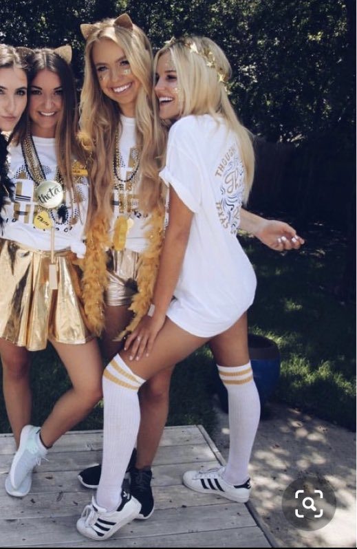 FremontRoss19's tweet photo. SENIOR NIGHT ! 24K gold inspo!! Stay Gold Seniors!! https://t.co/NFLbFBZYDA