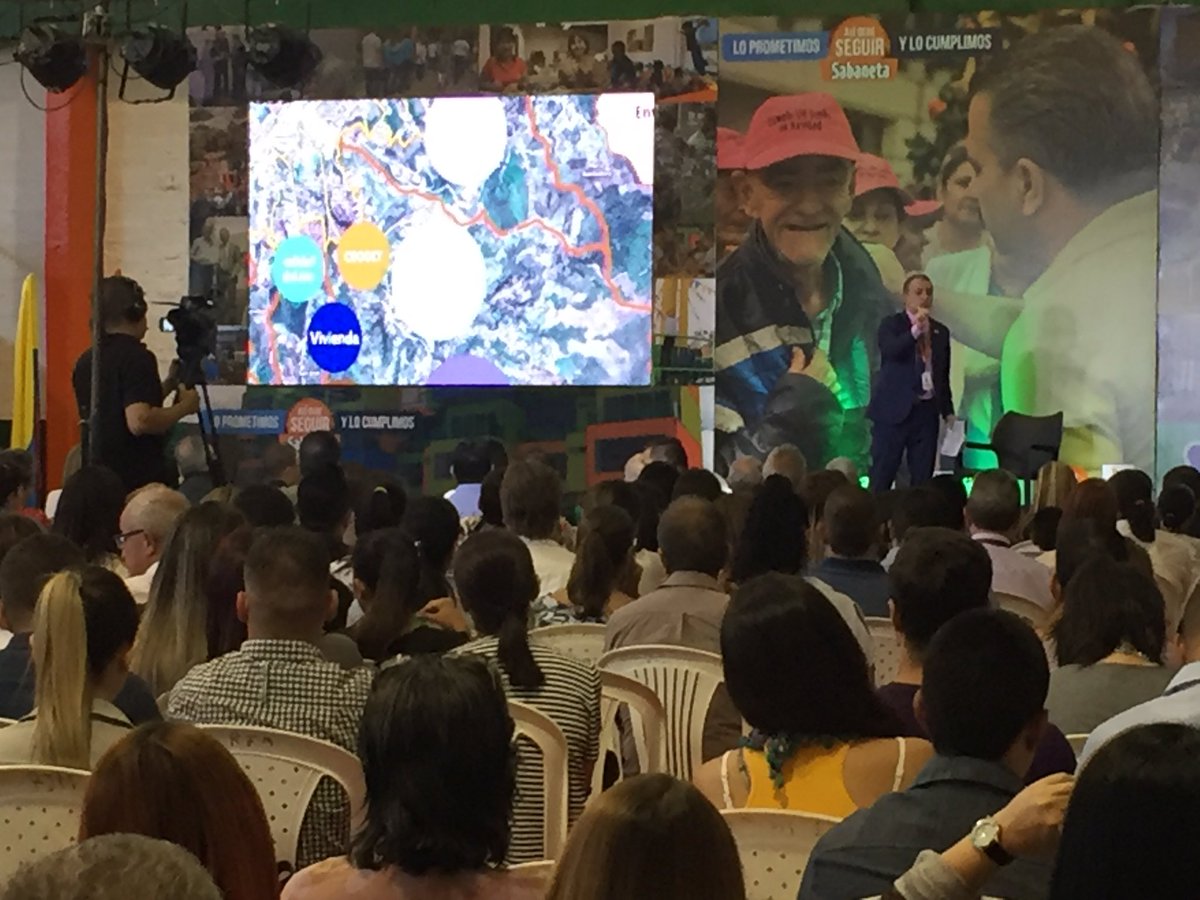 AlcSabaneta's tweet photo. #LoPrometimosLoCumplimos Grandes acciones para Sabaneta. Rendición de Cuentas. Logro más grande de alcalde @IVANALONSOM. Formulación nuevo Plan Básico de Ordenamiento Territorial/PBOT: detiene desorden urbanístico, respeta espacio público y naturaleza. Lo prometimos y cumplimos! https://t.co/LO16kuHRri