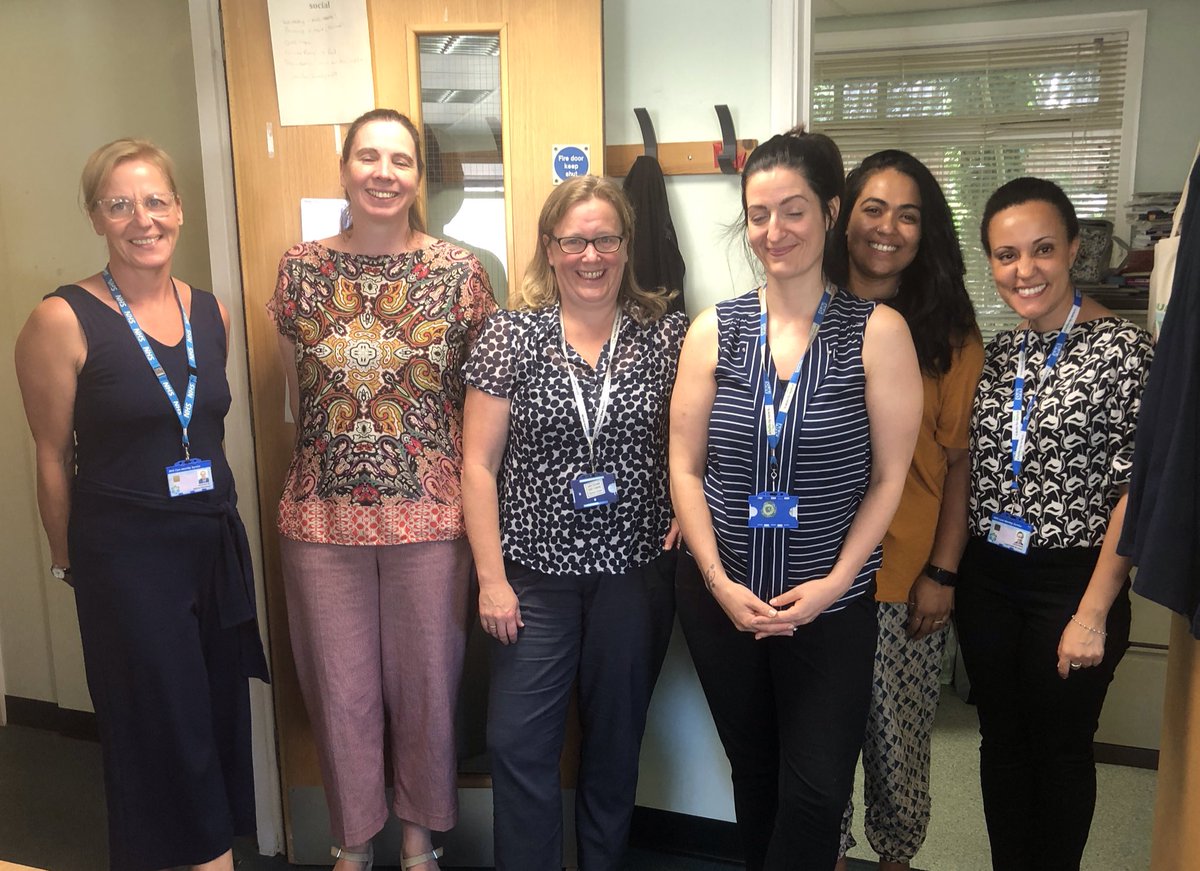 WENDYMATTHEWS8's tweet photo. Met with a range of professionals in the Psychological Therapies department today. Heard about the excellent care they give to our patients & staff #valuingeveryone https://t.co/BpOvlnZqEV