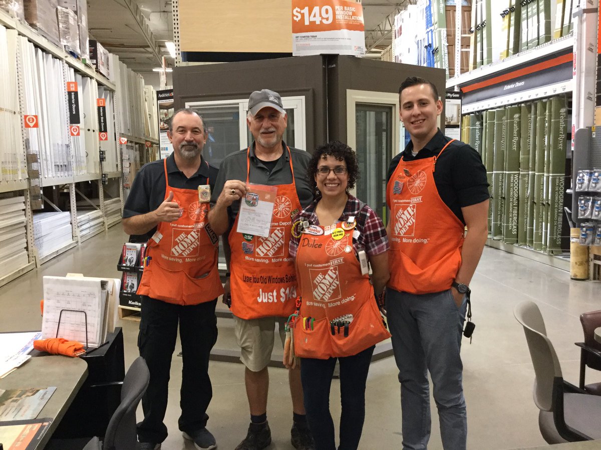 Honored to spend the afternoon with these awesome leaders as we design success, centered around #Services #Tucson #PMDWinswithServices. Thanks <a href="/deanosettle/">Dean Settle</a> <a href="/CaseySmeltz/">Casey Smeltz</a> <a href="/Danielleederks/">Danielle Derks</a> @jennipherball <a href="/ashworth_vi/">Nannette Villarreal</a> @0414Sasm @Benjami09181032