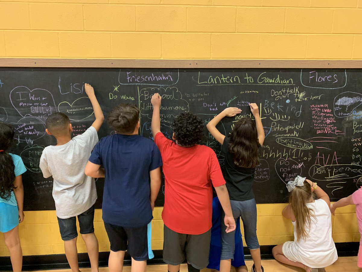 CoachHall85's tweet image. Respect agreements in PE. If I need to have a plan to operate then I need my students to be a part of it. Not just in class but a part of class. #relationships #imatter #decentralizedcommand @jockowillink #3rdwayofthinking @realrobbell @ComalPhysED @Supt_comalisd @theressa_engel