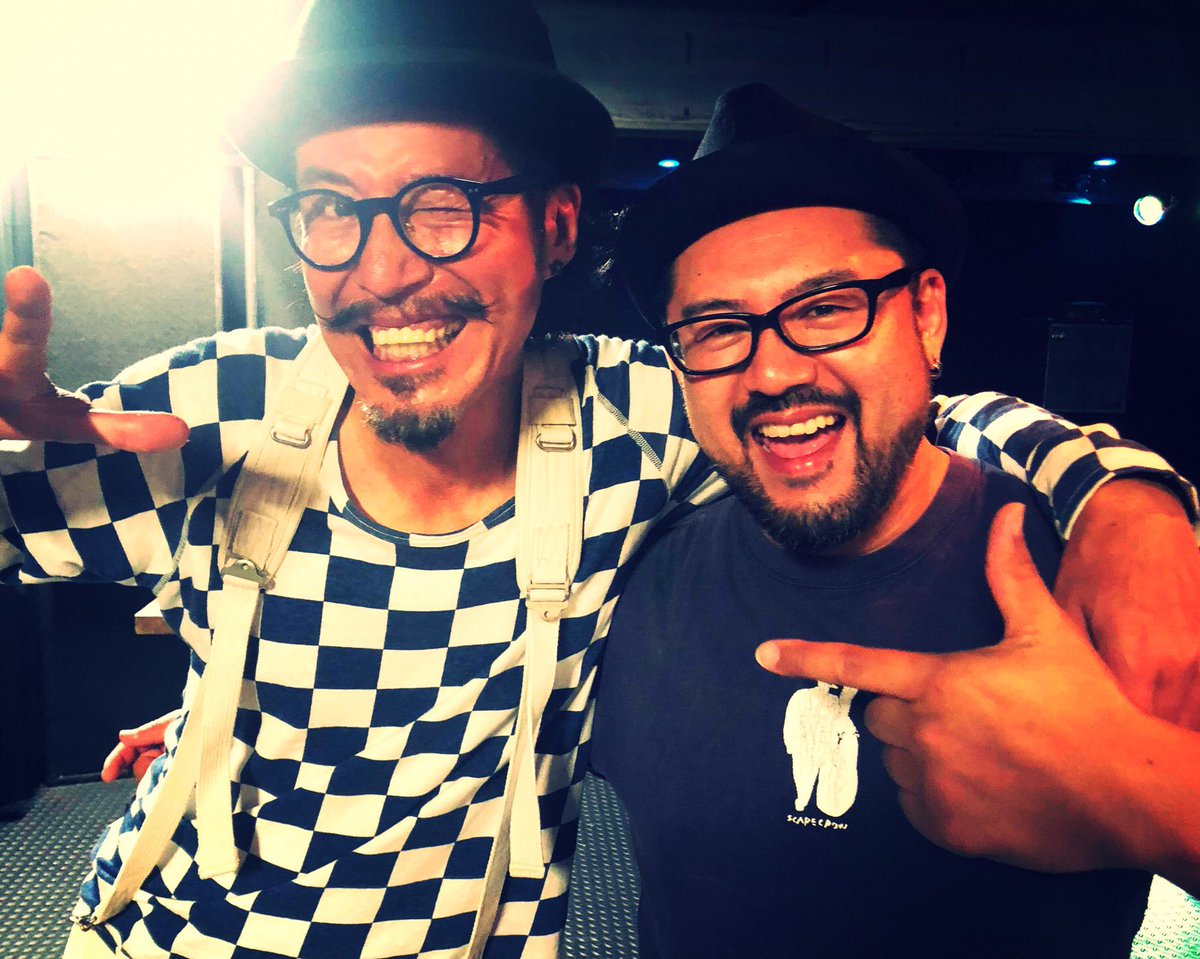 louikazui's tweet photo. Dr. Tosh、人もプレイも最高でした。本当すごい。
出会えて良かったす。

#濁流感ハンパない #課題満載 #ジャンルは祝福 #drtosh #bogumbos #ボガンボス #funk #数井塁 #louikazui #モミーfunk #モミーファンク https://t.co/R4ZQChEQyQ