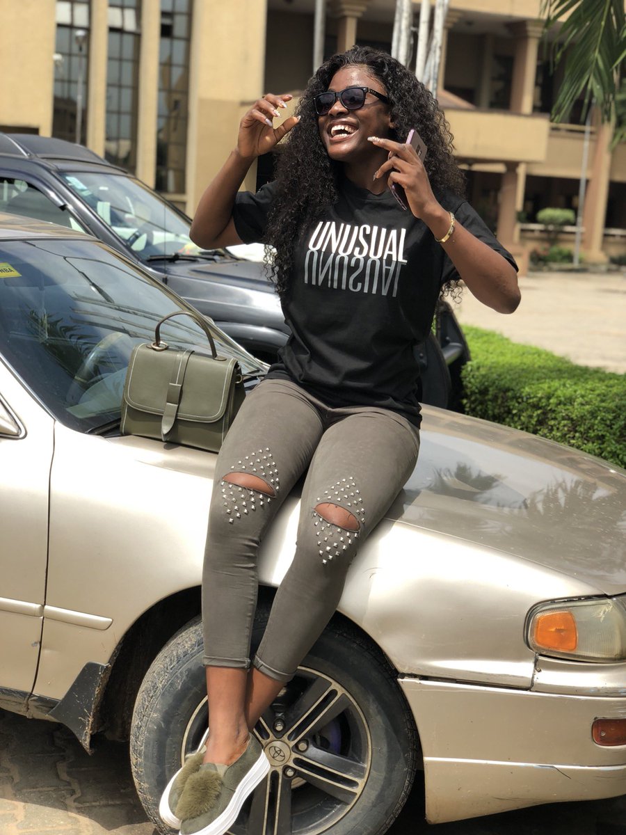 alex_unusual's tweet image. I’m just a happy kid 😂😂😂😂🤣🤣🤣🤣🤣🤣.      🛌🛏🚪🏃🏽‍♀️ 
Good night/Good morning.