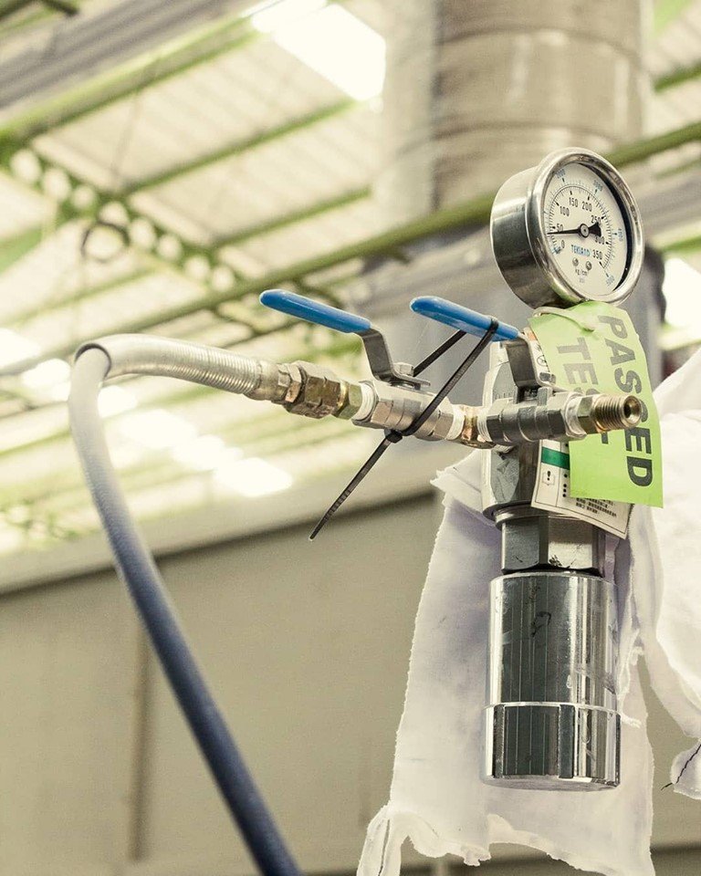 jeremycosmostar's tweet image. We recommend to apply #airassisted technology with this #regulator to produce more speed and higher transfer efficiency. Also you can add back pressure regulator for multi circulating #spraysystem. #highpressurefluidregulator #airlessSpray #cosmostarTech