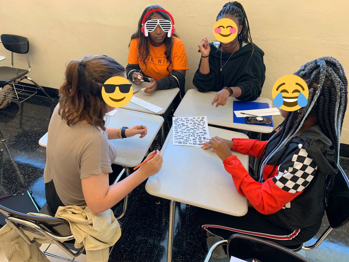 mdale4math's tweet photo. Modeling ‘What does group work look like?’ with 1-100 task. At the end of the task one student replied, “I see what you did there Mr. D” @saravdwerf @JEFCOED #iteachmath https://t.co/rjz61b0l4S