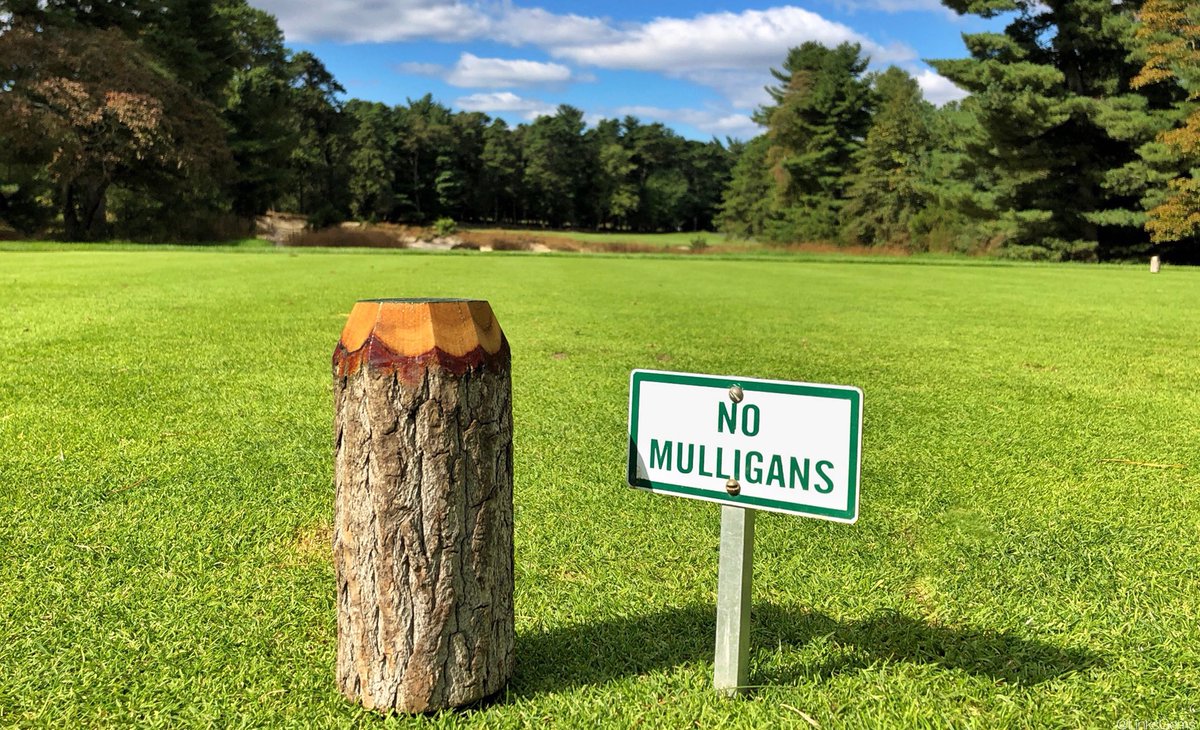LinksGems's tweet image. A banner day today at the incomparable Pine Valley Golf Club. Picture perfect weather and a one-of-a-kind golf course are a tough combination to beat, but the exceptional company made this day truly special. Days like today make me extraordinarily grateful to be a golfer. 🍻