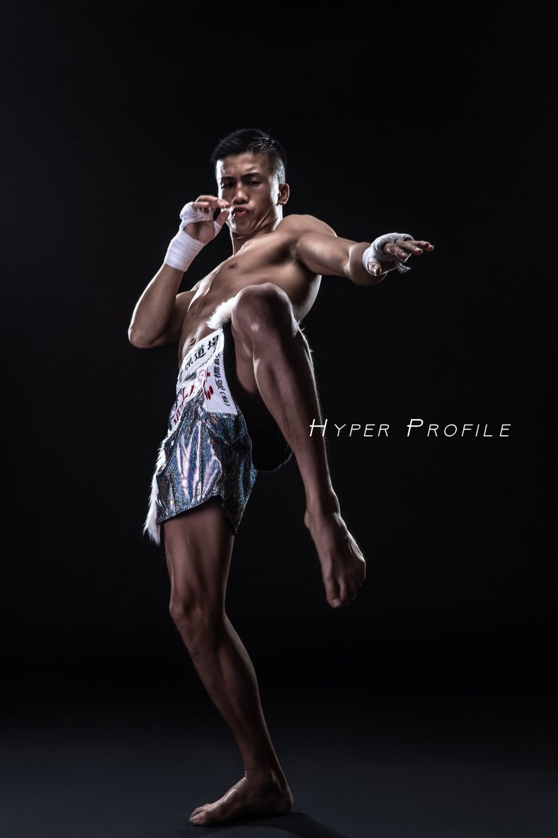 Hyperbranding's tweet photo. 対戦相手に送る

試合前のラブレター

#泰史 #taishi #キレキレ #尖っていこうぜ #HYPERPROFILE #ハイパープロフィール https://t.co/mRUrZafMMa