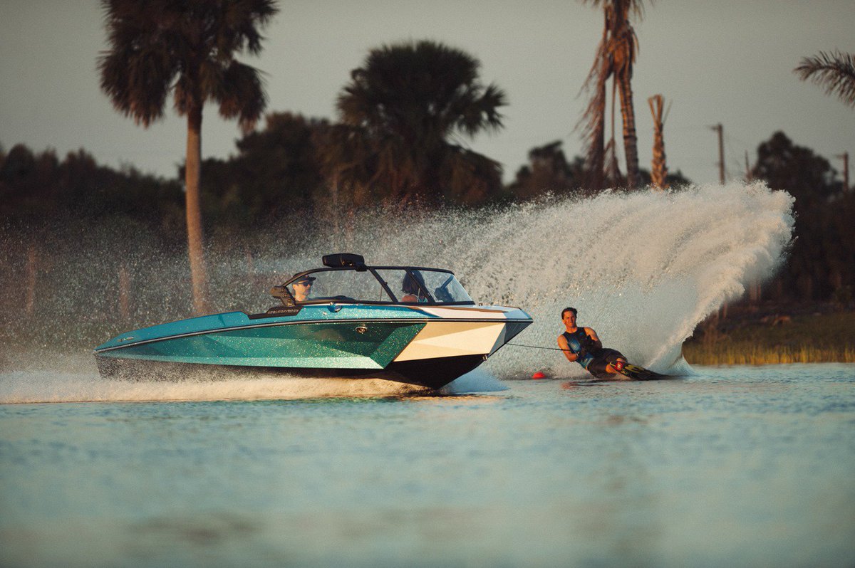 boathouseh2o's tweet photo. Time flies when you're havin fun! #TBT to the evolution of the Ski Nautique! Who's still rocking one of the classics?! #thisisboating https://t.co/ZUqFm8oByl