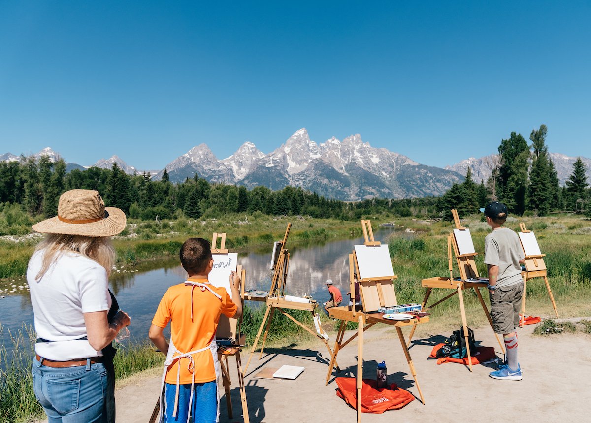thecenterjh's tweet image. Have you heard that #JacksonHole was named the most arts-vibrant small community in USA?! #artsvibrancy2019 #smudataarts #wildlycreativejh #visitjacksonhole #staywildjh 

jhcenterforthearts.org/news/blog/jack…