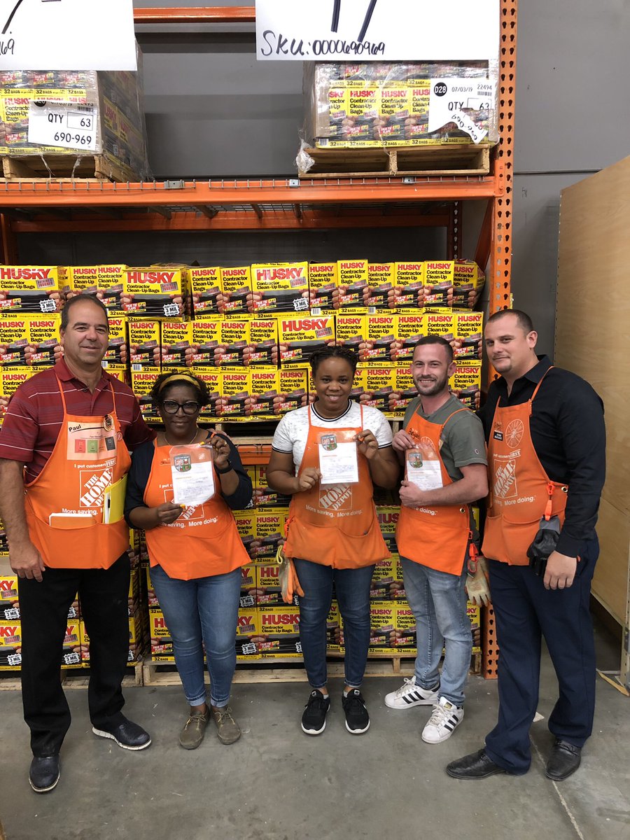 fcorchad's tweet photo. Congrats to Stacey, Angel and Bryan on your Homer Badge’s today!!! @c_oneill0940 thanks for hosting today. https://t.co/yqpAk3xEJQ