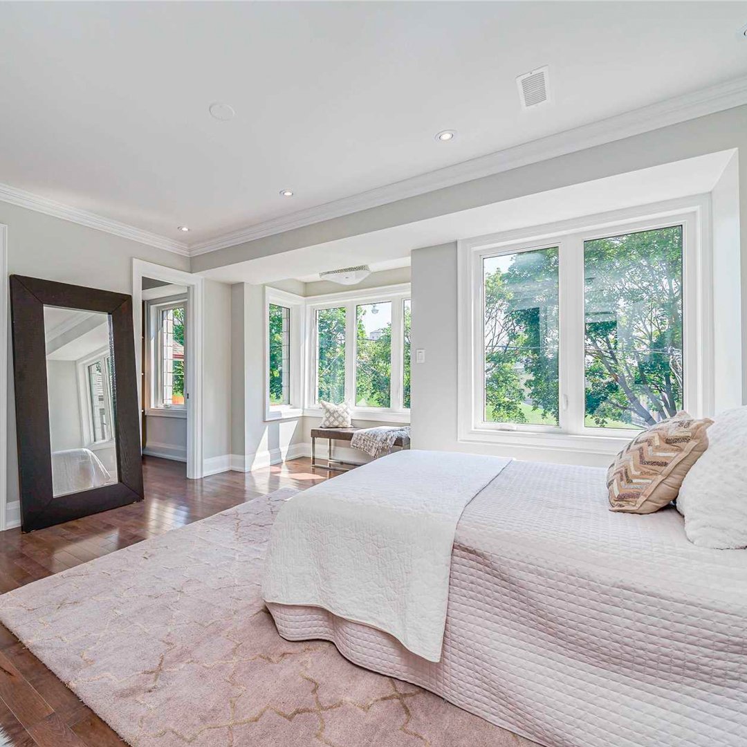 RealtyEnvision's tweet photo. This week we're all about The Beaches! Contact us to book your showing of 8 Nursewood Rd today! 416.465.8888
-
4 Levels Of Living With Room To Grow, 2 Master Suites, 5 Bathrooms, Main Floor Walkout To Deck, 3rd Floor Retreat With Private Terrace, Finished Basement. https://t.co/wj0sDsEDeP