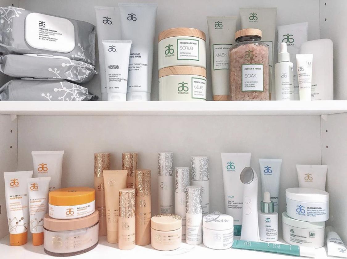 Everything you need for healthy-looking skin from head to toe! Photo by Independent Consultant and RVP Madeleine Storace. bit.ly/34cG2rZ