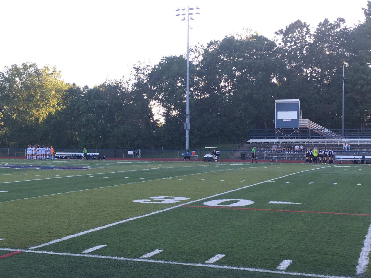RickyMacPhotos's tweet photo. Chenango Forks And Oneonta girls soccer about to get underway here at Chenango Forks High School #CFvsOneonta #SectionIV β½οΈβ½οΈ https://t.co/utvffSVXo1