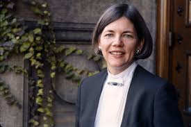 ALizardBotW's tweet image. Here&apos;s me as a Republican when I was a wee slip of a girl at just 47. Hey, we all make our share of youthful mistakes.