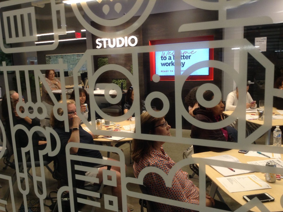 Bobbie Carlton tweet media