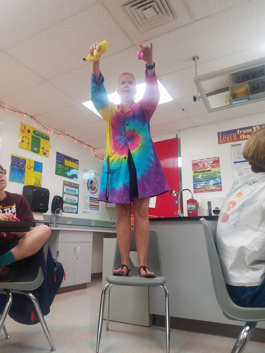 Teaching the effects of gravity to my 8th grades is always interesting. Science is cool!
#ranchviewproud 
<a href="/RanchViewMS/">RVMS</a>
@ErinKyllo
<a href="/shelleyahyland/">shelley</a>
<a href="/ErinIsley1/">Erin Isley</a> 
<a href="/SandraJBarrett/">Sandra Barrett</a>