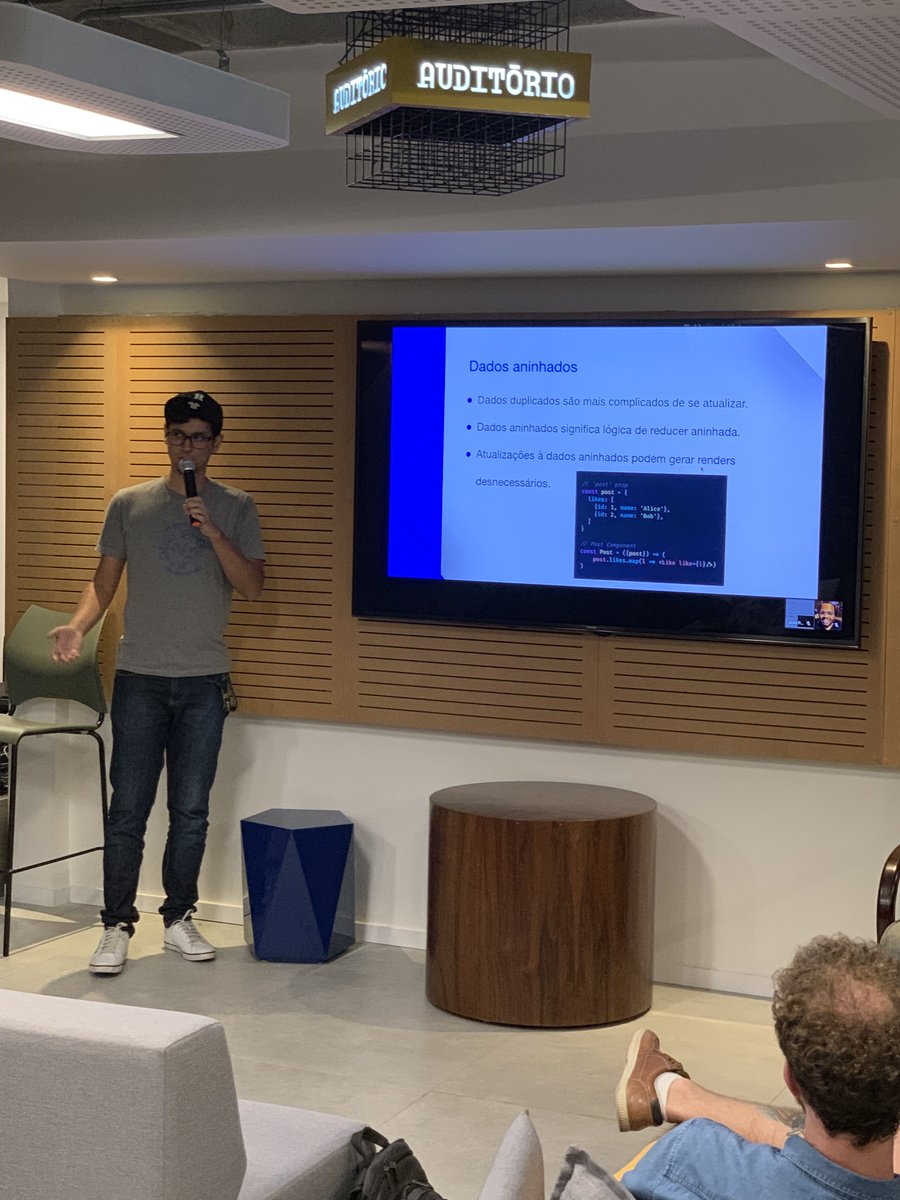 ReactRecife's tweet image. Agora, vamos falar de Redux agora, simbora 😉?  #reactrecife #react #meetup