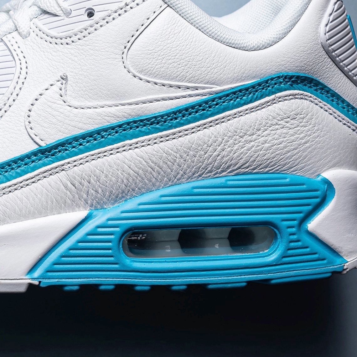 sneaker_wars's tweet photo. 【海外9月20日発売予定】アンディフィーテッド × ナイキ エアマックス 90 ホワイト/ブルー
⇒https://t.co/CSmXM0oGOh
#sneakerwars #スニーカー #ナイキ https://t.co/UL2WkBfYJ6