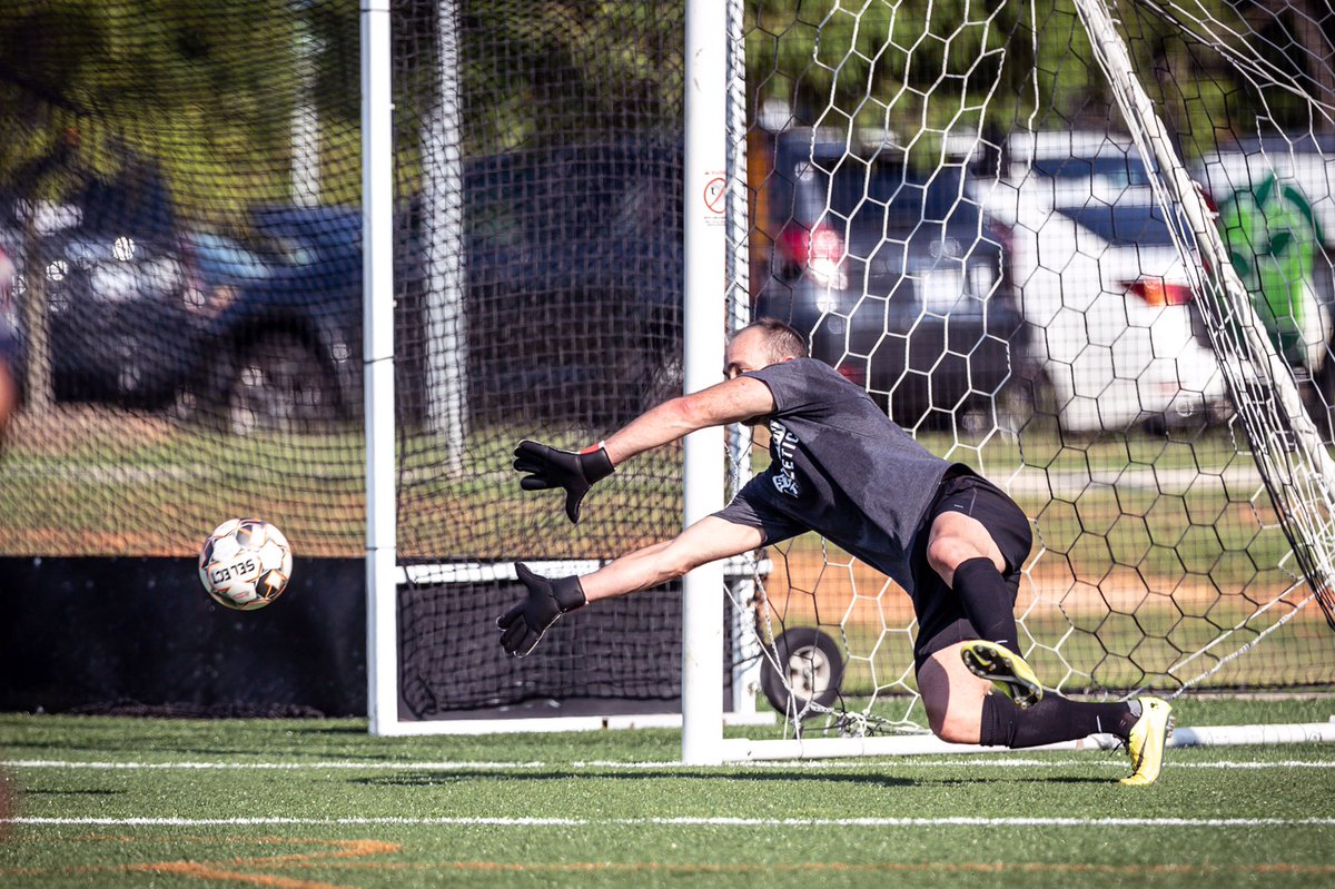 mystumptown's tweet image. It’s been a *few* years since his college goalkeeping days at @UofSC, but @spencerlueders brought his @GamecockSoccer skills during #MyStumptown tryouts. We’re excited to see him on the pro pitch for a scrimmage, before he retires and leads our community investment efforts.