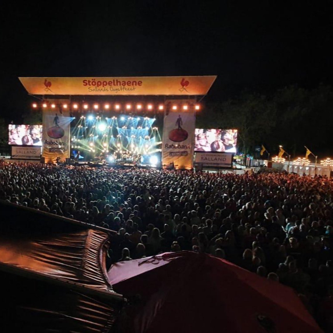 Wat een geslaagde avond op 't Stöppelveld! Morgen zien we jullie graag bij de #bingo, #boerendag #ondernemersmiddag, Davina Michelle, Høken met de Heinoos, Queenmania, Acindc, Snollebollekes, Jannes, Wesley Klein, Stef Ekkel en Juffr. Jannie! #sh19 #raalte #salland