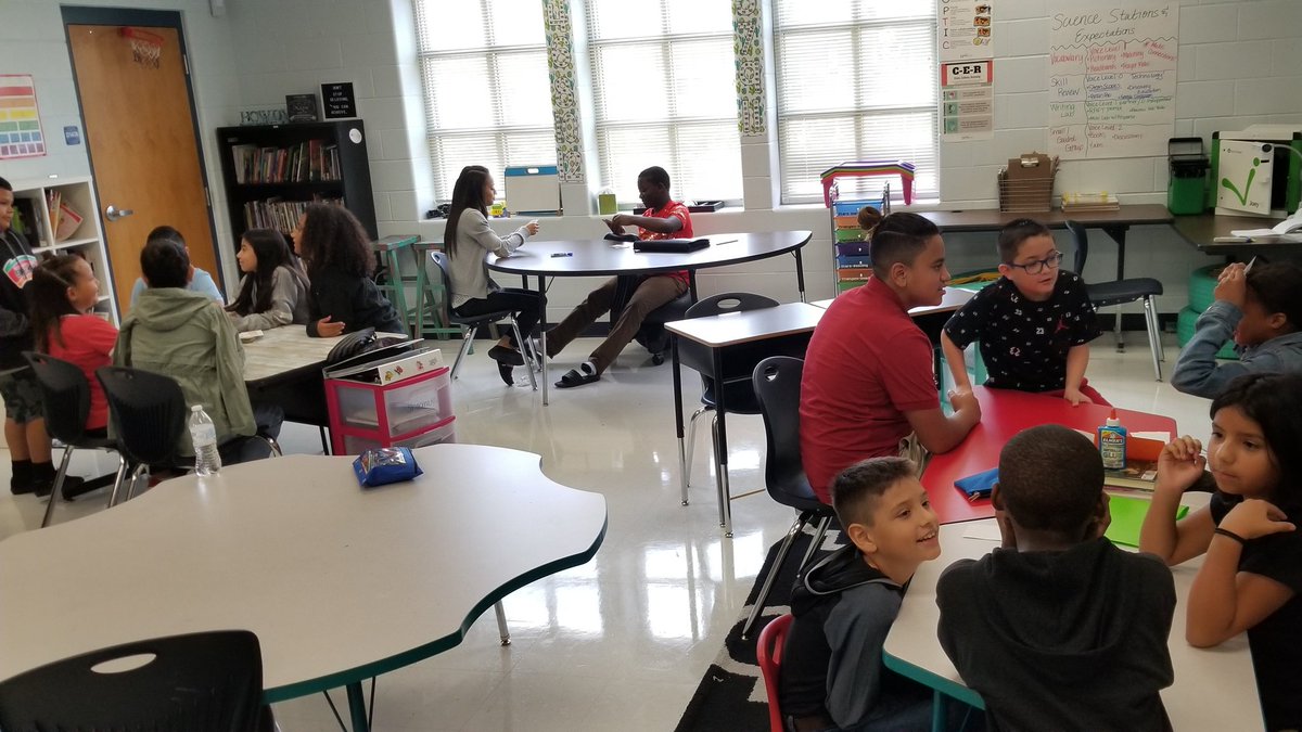 mrs_shoemake's tweet photo. Practicing our math stations! Math vocabulary headbands, flashcard war, and our fun whack a product! #mathstations #guidedmath #MichaelLegends https://t.co/GF5gdyZtFX